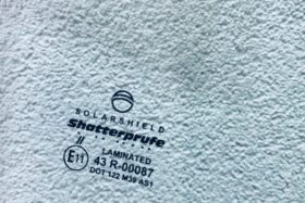 Предно стъкло FORD FIESTA MK6 2002-2008 С ОТОПЛЕНИЕ-3 на ниска цена