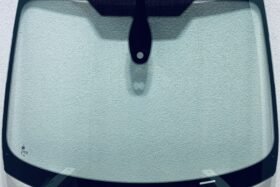 Предно стъкло FORD FIESTA MK8 2017- PUMA 2019- АКУСТИКА+СЕНЗОР на ниска цена