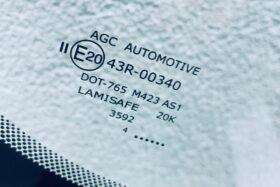 Предно стъкло FORD FIESTA MK8 2017- PUMA 2019- КАМЕРА+СЕНЗОР+ОГРЯВАНЕ-3 на ниска цена