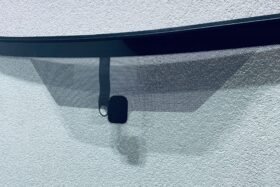 ПРЕДНО СТЪКЛО FORD FOCUS C-MAX 2003-2010 С ОТОПЛЕНИЕ-2 на ниска цена