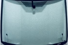 Предно стъкло FORD FOCUS C-MAX 2003-2010 С ОТОПЛЕНИЕ на ниска цена