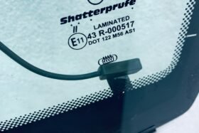 Предно стъкло FORD FOCUS C-MAX 2003-2010 с подгряване + сензор-3 на ниска цена