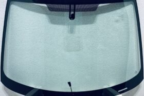 Предно стъкло FORD FOCUS I 2001-2004 С отопление на ниска цена