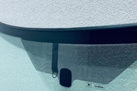 Предно стъкло FORD FOCUS MK2 2004-2011 АКУСТИКА+ОТОПЛЕНИЕ-2 на ниска цена