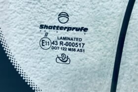 Предно стъкло FORD FOCUS MK2 2004-2011 АКУСТИКА+ОТОПЛЕНИЕ-3 на ниска цена