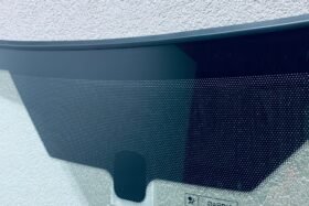 Предно стъкло FORD FOCUS MK2 II 2004-2011-2 на ниска цена