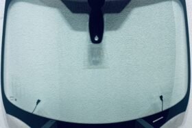 Предно стъкло FORD FOCUS MK3 2015-2019 АКУСТИКА+СЕНЗОР+ОТОПЛЕНИЕ на ниска цена