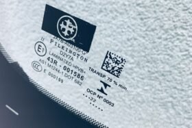 Предно стъкло FORD FOCUS MK4 2018- АКУСТИКА+КАМЕРА+СЕНЗОР+ОГРЯВАНЕ-3 на ниска цена