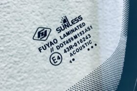 Предно стъкло FORD GALAXY 2010- SOLAR+СЕНЗОР КАМЕРА+ОГРЕВАНЕ-3 на ниска цена