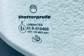 Предно стъкло FORD GALAXY 2019 - АКУСТИКА + КАМЕРА + СЕНЗОР-3 на ниска цена