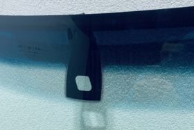 ПРЕДНО СТЪКЛО FORD KUGA 2008-2012 С ОТОПЛЕНИЕ + СЕНЗОР-2 на ниска цена