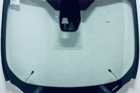 Предно стъкло FORD KUGA 2012-2018 АКУСТИКА+КАМЕРА СЕНЗОР+ОТОПЛЕНИЕ на ниска цена