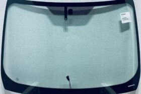 Предно стъкло FORD KUGA I 2008-2012 АКУСТИКА+ОТОПЛЕНИЕ на ниска цена