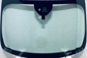 Предно стъкло FORD KUGA III 2020- АКУСТИКА+КАМЕРА + СЕНЗОР+ОТОПЛЕНИЕ+ОЕ на ниска цена