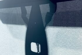 Предно стъкло FORD MONDEO 2009-2014 СЕНЗОР + ОТОПЛЕНИЕ-2 на ниска цена