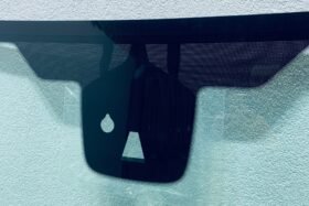 Предно стъкло FORD MONDEO MK4 2010-2014 СЕНЗОР+ОТОПЛЕНИЕ+ОРИГИНАЛ-2 на ниска цена