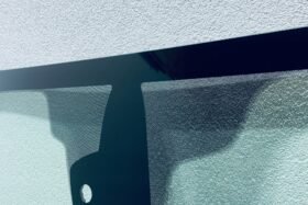 Предно стъкло FORD MONDEO MK5 2014 - АКУСТИКА + КАМЕРА + СЕНЗОР + ОТОПЛЕНИЕ + ОРИГИНАЛ-2 на ниска цена