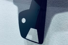 Предно стъкло FORD MONDEO MK5 2014- АКУСТИКА+КАМЕРА+СЕНЗОР+ОТОПЛЕНИЕ ОРИГИНАЛ-2 на ниска цена