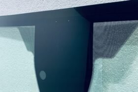 Предно стъкло FORD MONDEO MK5 2019- АКУСТИКА+КАМЕРА+СЕНЗОР+ОГРЯВАНЕ-2 на ниска цена