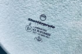 Предно стъкло FORD MONDEO MK5 АКУ+КАМ+ОТОПЛЕНИЕ-3 на ниска цена