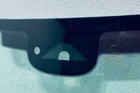 Предно стъкло FORD MUSTANG MACH-E 2021- КАМЕРА+СЕНЗОР+ОГРЯВАНЕ-2 на ниска цена