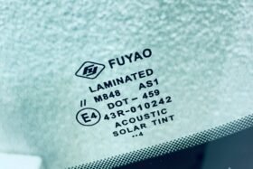 Предно стъкло FORD MUSTANG MACH-E 2021- КАМЕРА+СЕНЗОР+ОГРЯВАНЕ-3 на ниска цена