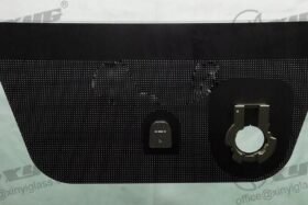 ПРЕДНО СТЪКЛО FORD MUSTANG VI COUPE / CONVERTIBLE 2014 - СЕНЗОР-2 на ниска цена