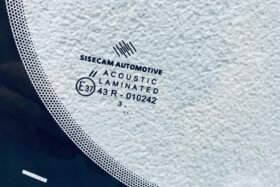 Предно стъкло FORD PUMA 2019- FORD FIESTA MK8 2017- АКУСТИКА+КAMERA+СЕНЗОР-3 на ниска цена