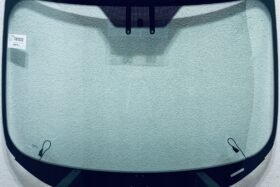 Предно стъкло FORD TRANSIT CONNECT 2014- С ОГРЕВ. на ниска цена