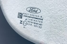 Предно стъкло FORD TRANSIT HIGH ROOF 2024 - КАМЕРА + СЕНЗОР + ОТОПЛЕНИЕ + ОРИГИНАЛ-3 на ниска цена