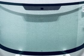 Предно стъкло FORD TRANSIT III 2000-2014 С ОТОПЛЕНИЕ на ниска цена