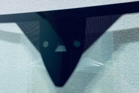 Предно стъкло FORD TRANSIT MK8 2020- СЕНЗОР+КАМЕРА+ОТОПЛЕНИЕ+ОРИГИНАЛ-2 на ниска цена