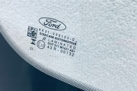 Предно стъкло FORD TRANSIT MK8 2020- СЕНЗОР+КАМЕРА+ОТОПЛЕНИЕ+ОРИГИНАЛ-3 на ниска цена