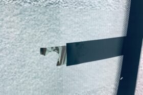 Предно стъкло FORD TRANSIT MK8 ВИСОК ПОКРИВ 2018- КАМЕРА+СЕНЗОР+ОТОПЛЕНИЕ-4 на ниска цена