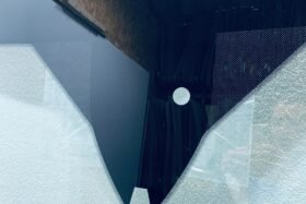 Предно стъкло FORD TRANSIT MK8 ВИСОК ПОКРИВ 2018- KAM+SEN+GRZA-2 на ниска цена