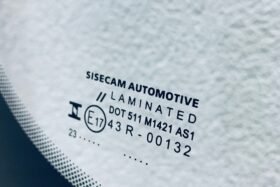 Предно стъкло FORD TRANSIT MK8 ВИСОК ТАВАН 2014--3 на ниска цена