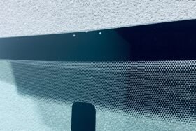 Предно стъкло HONDA CIVIC / CIVIC HYBRID СЕДАН 2006-2011-2 на ниска цена