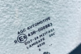 Предно стъкло HONDA CIVIC HBK TOURER 2014- АКУСТИКА+КАМЕРА+СЕНЗОР-3 на ниска цена