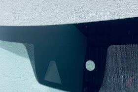 Предно стъкло HONDA CR-V 2017-2022 АКУСТИКА+КАМЕРА+СЕНЗОР-2 на ниска цена