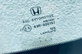 Предно стъкло HONDA E EV 2021-2024 АКУ+КАМ+СЕН+ГРЗ ОРИГИНАЛ-3 на ниска цена
