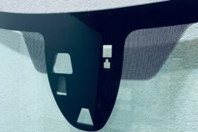 Предно стъкло HONDA HR-V 2014- 3xКамера+Сензор-2 на ниска цена