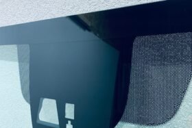 Предно стъкло HONDA JAZZ 2015-2020 KAM+SEN-2 на ниска цена