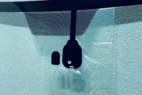 Предно стъкло HONDA JAZZ III 2008-2015 СЕНЗОР-2 на ниска цена