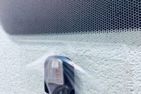 Предно стъкло HONDA JAZZ UU 2008-2015 ВЕРСИЯ САЩ-4 на ниска цена