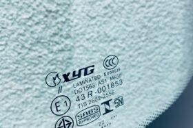 Предно стъкло HONDA S2000 ROADSTER 1999-2009-3 на ниска цена