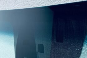 Предно стъкло HYUNDAI I40 2019- СЕНЗОР+КАМЕРА-2 на ниска цена