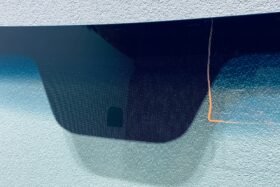 Предно стъкло HYUNDAI I40 4D 5D 2011- НАМАЛЕНИЕ-2 на ниска цена