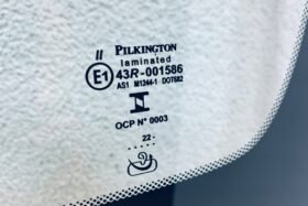 Предно стъкло HYUNDAI IONIQ 2016- KAM+SEN+SEN.WIL.-3 на ниска цена