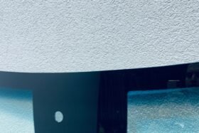 Предно стъкло HYUNDAI KONA 2020 - АКУСТИКА + КАМЕРА + СЕНЗОР + СЕН. ВИЛ.-2 на ниска цена