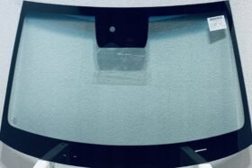 Предно стъкло HYUNDAI KONA 2020 - АКУСТИКА + КАМЕРА + СЕНЗОР + СЕН. ВИЛ. на ниска цена